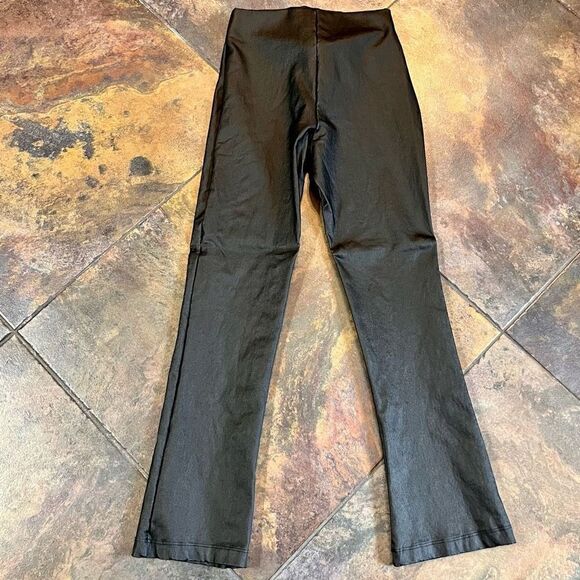Alter’d State Women’s XS Faux Leather Pull-on Pants - Picture 10 of 11